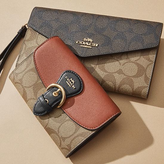  白菜价！Coach Outlet全场钱包、手拿包、迷你链条包等2.6折起+包邮！入手拿包$29！