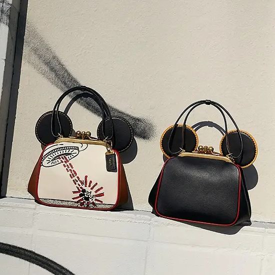  白菜价！Coach Outlet X Disney 迪士尼联名系列美包、服饰全场3折！低至$29.4+包邮！