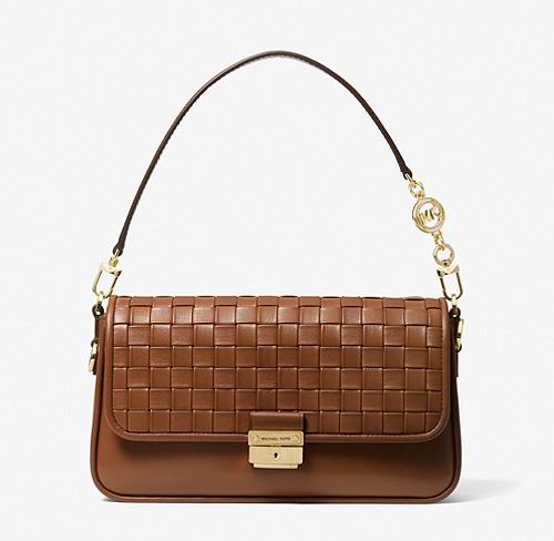  MICHAEL KORS Bradshaw小号编制腋下包 135加元（原价 398加元）