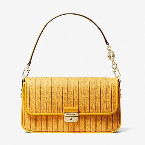  MICHAEL KORS Bradshaw褶裥腋下包 179加元（原价 478加元）