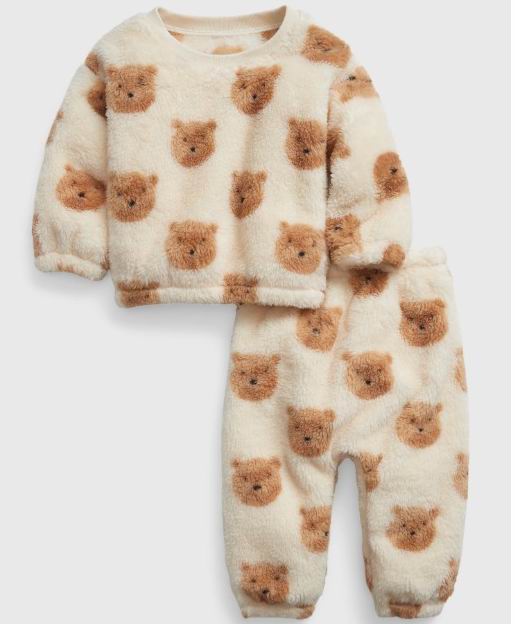  Gap成人儿童保暖夹克、连体服 4.8折起：封面款小熊图案抓绒套头衫套装29.67加元