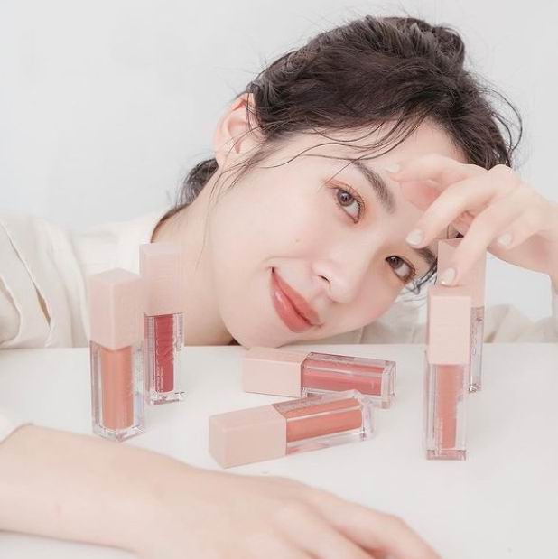  Get水嫩饱满美唇！Maybelline小冰砖唇釉Beige 8.99加元（原价 10.96加元）