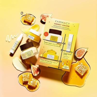  Farmacy 纯天然护肤品8.3折起：封面款超保湿神经酰胺蜂蜜面霜+蜂蜜焕彩补水面膜 + 蜜月焕彩精华液 89.25加元 （原价 107.1加元）