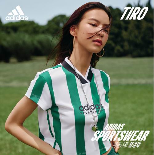  新款！adidas 复古运动风格 Tiro 拼色短款T恤 55加元！3款可选！