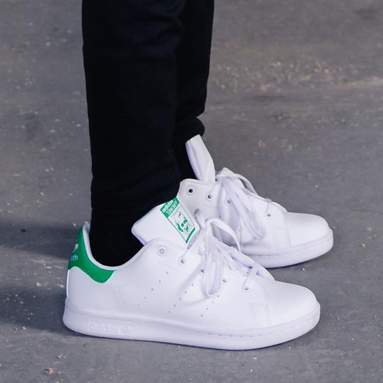  adidas Originals Stan Smith 大小童绿尾小白鞋5.6折 49.99加元包邮！成人也可穿！