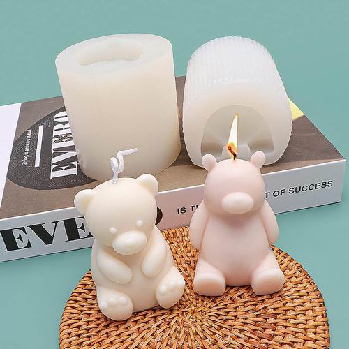  ESEENS 可爱北极熊香薰蜡烛模具 2件装 13.98加元（原价 24.66加元）