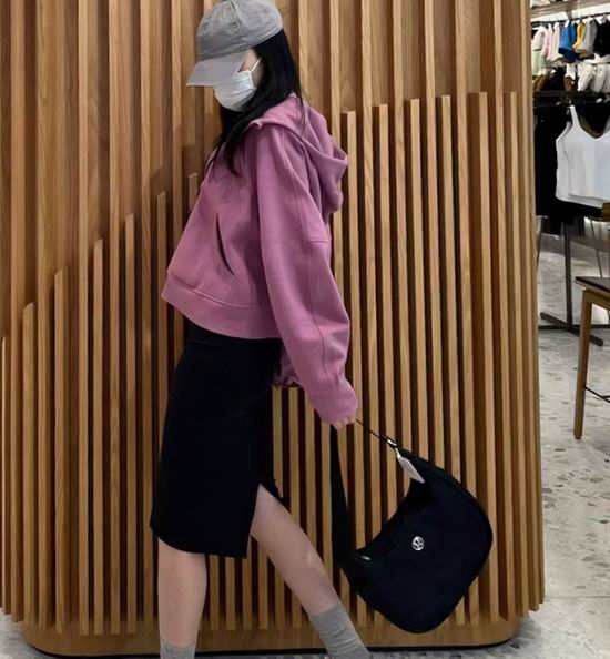  补货！Prada Hobo平替！Lululemon 迷你腋下包 74加元！4色可选