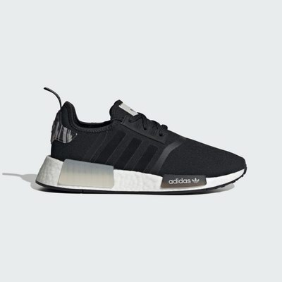 白菜价！adidas黑五大促，全场运动鞋、运动服饰等4折起+额外5折！NMD_R1 运动鞋66加元、OZELIA运动鞋 60加元、MILLENCON运动鞋59加元、ULTRABOOST 运动鞋 91加元