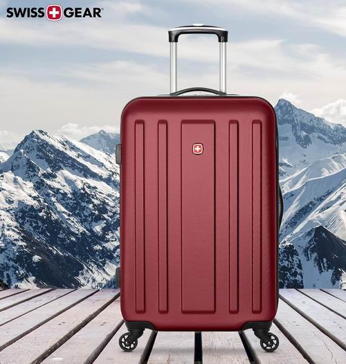  Swiss Gear La Sarinne 24英寸可扩展万向轮行李箱 97.99加元（原价 139.99加元）