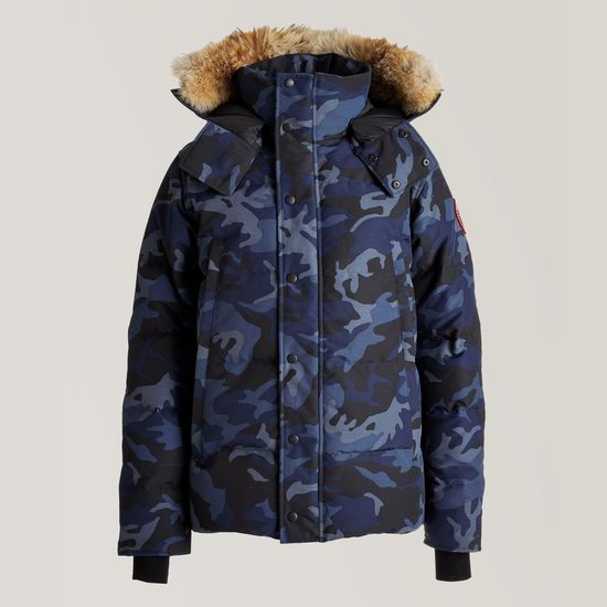  Canada Goose Wyndham 男式毛领羽绒服（S码）5.2折 892.99加元包邮！