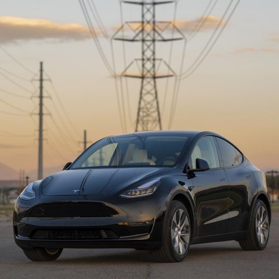  Tesla 特斯拉杀疯！Model Y加拿大惊现Bug级大减价，低至4.2万加元！直接秒杀Model 3！