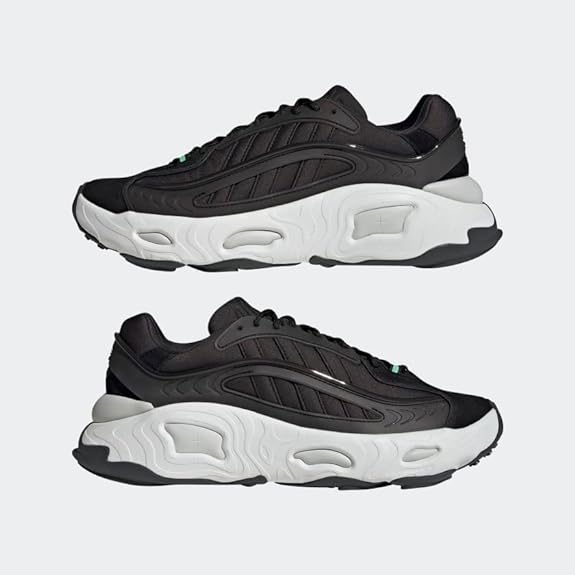  adidas Originals 男式 OZNOVA 运动鞋 45.72加元起（原价 160加元，4.5/5.5/12.5码）