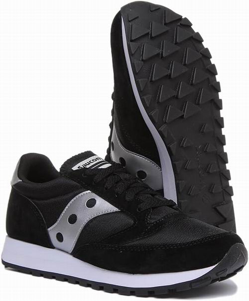 Saucony  Jazz 81男女均可 运动鞋 44.06加元（官网原价 139加元，5码）