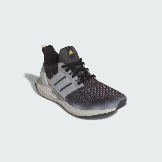  白菜价！adidas ULTRABOOST 1.0 女式运动鞋3.5折 88加元包邮！