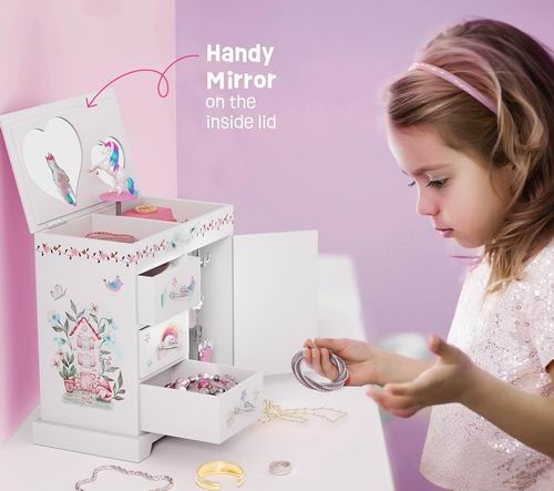  Pretty Me 儿童独角兽音乐首饰盒 34.99加元（原价 44.99加元）+包邮