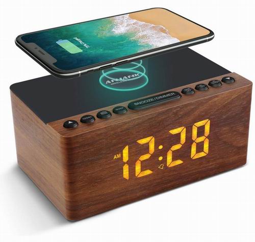  史低价！ANJANK 木质数字闹钟/FM 收音机/10W 无线快充 /USB 充电端口  39.99加元（原价 49.99加元）