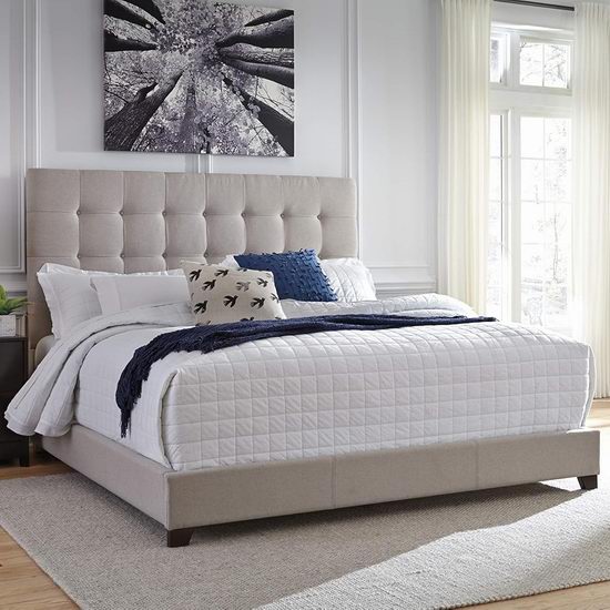  历史新低！Signature Design by Ashley Dolante King 米色床架+簇绒软垫床头板套装6.8折 367.45加元包邮！