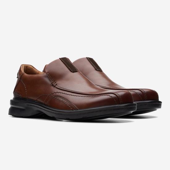 历史新低！Clarks Gessler Step 英伦风 男式真皮乐福鞋4.3折 59.99加元包邮！2色可选！