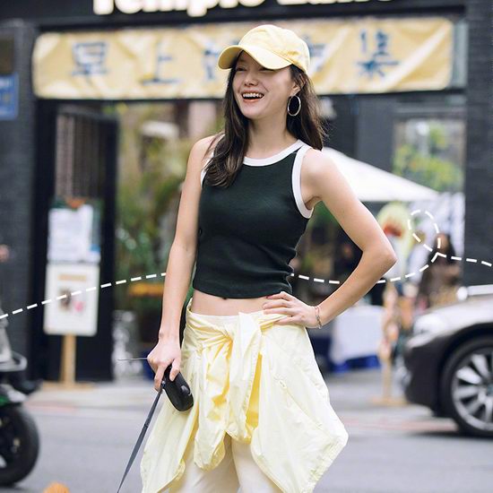 Uniqlo优衣库清仓，精选服饰3折起！入半月包$12.9、单肩包$29.9、小眼睛背心$12.9、连衣裙$19.9、夹克$29.9！