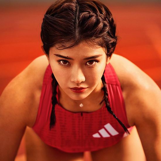 白菜价！adidas官网大促，全场3折起+额外7折！入运动鞋$28、三叶草T恤$18.7、夹克$28！