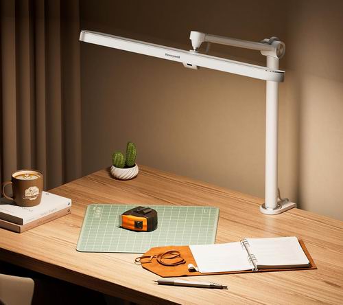  史低价！Honeywell  HWT-05B02 夹式 LED 护眼台灯 135加元（原价 229.49加元）