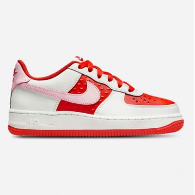 Foot Locker儿童品牌服饰5折起!入NB抓绒卫衣套装、Nike T恤套装.5、Nike羽绒服!