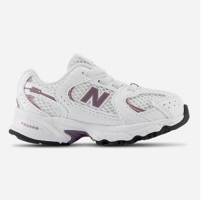 Foot Locker儿童品牌服饰5折起!入NB抓绒卫衣套装、Nike T恤套装.5、Nike羽绒服!