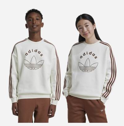 Foot Locker儿童品牌服饰5折起!入NB抓绒卫衣套装、Nike T恤套装.5、Nike羽绒服!