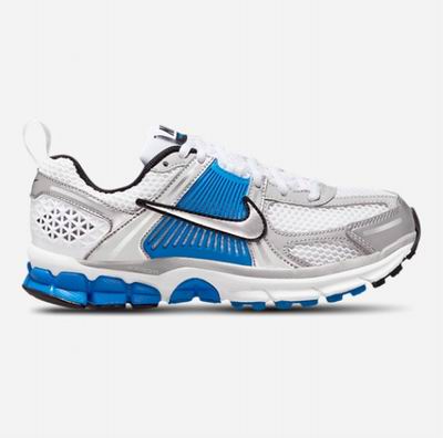 Foot Locker儿童品牌服饰5折起!入NB抓绒卫衣套装、Nike T恤套装.5、Nike羽绒服!