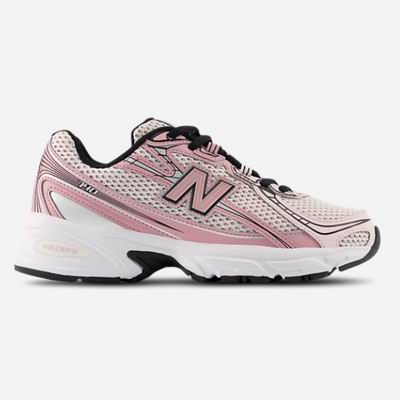 Foot Locker儿童品牌服饰5折起!入NB抓绒卫衣套装、Nike T恤套装.5、Nike羽绒服!