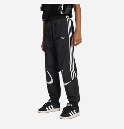 Foot Locker儿童品牌服饰5折起!入NB抓绒卫衣套装、Nike T恤套装.5、Nike羽绒服!