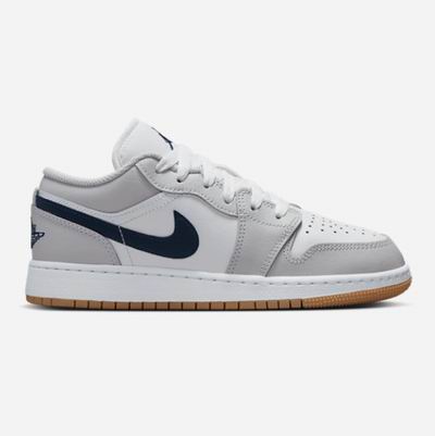 Foot Locker儿童品牌服饰5折起!入NB抓绒卫衣套装、Nike T恤套装.5、Nike羽绒服!