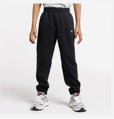 Foot Locker儿童品牌服饰5折起!入NB抓绒卫衣套装、Nike T恤套装.5、Nike羽绒服!