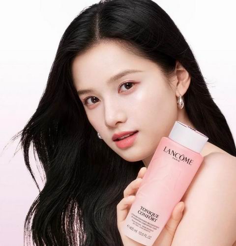 明星同款！Lancome 兰蔻大粉水 0添加酒精 200毫升 37.05加元/ 400毫升 58.42加元（原价 52-82加元）
