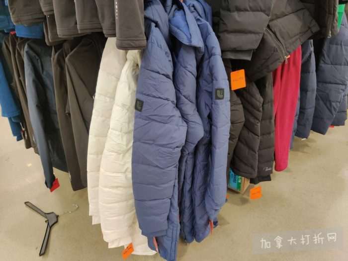 独家!【加东版】Costco店内实拍,有效期至11月2日!咸鸭蛋返场.99、iPhone月供、神仙苹果.99、费列罗巧克力.49、草本润喉糖.49、Glysomed护手霜.49、牛肉干.49!