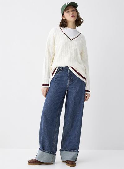 白菜价!Simons女式服饰大促!入蕾丝丁字裤jpg.99、兔子钥匙扣.99、NB530运动鞋.95 、阿迪Samba运动鞋.95!