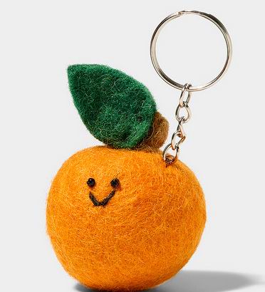 白菜价!Simons女式服饰大促!入蕾丝丁字裤jpg.99、兔子钥匙扣.99、NB530运动鞋.95 、阿迪Samba运动鞋.95!