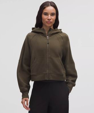 lululemon精选时尚运动服饰2.6折起!套头衫、夹克9、休闲裤、羽绒背心9!