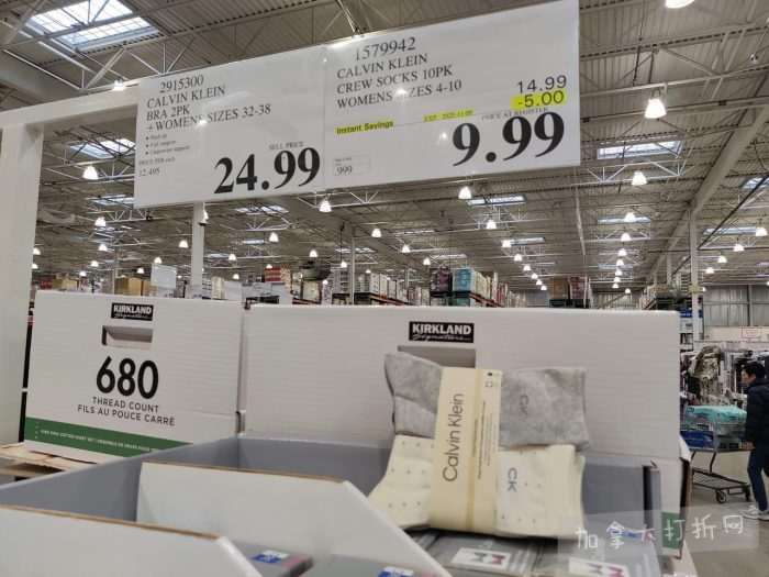 独家!【加东版】Costco店内实拍,有效期至11月9日!冷冻白虾.99、NBA卫衣.99、春节夜灯摆件.99、电火锅.99、保鲜盒.99、鲭鱼减、葡萄籽油.99、Roland电钢琴9.99!