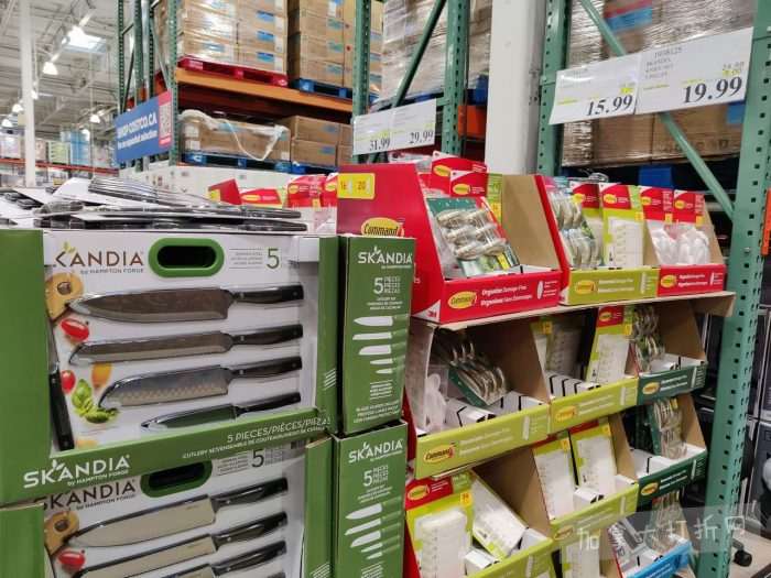 独家!【加东版】Costco店内实拍,有效期至11月9日!冷冻白虾.99、NBA卫衣.99、春节夜灯摆件.99、电火锅.99、保鲜盒.99、鲭鱼减、葡萄籽油.99、Roland电钢琴9.99!