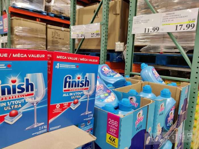 独家!【加东版】Costco店内实拍,有效期至11月9日!冷冻白虾.99、NBA卫衣.99、春节夜灯摆件.99、电火锅.99、保鲜盒.99、鲭鱼减、葡萄籽油.99、Roland电钢琴9.99!