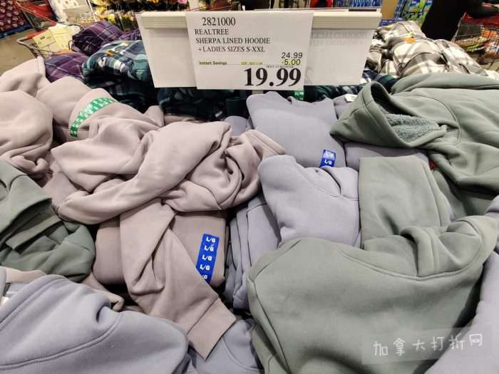 独家!【加东版】Costco店内实拍,有效期至11月9日!冷冻白虾.99、NBA卫衣.99、春节夜灯摆件.99、电火锅.99、保鲜盒.99、鲭鱼减、葡萄籽油.99、Roland电钢琴9.99!