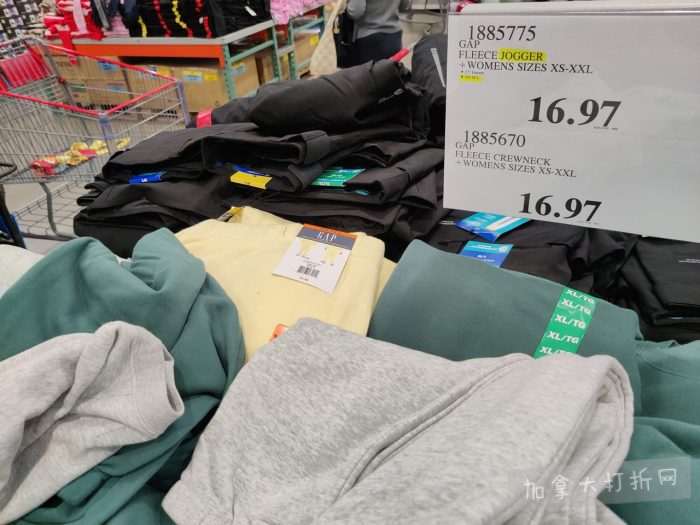 独家!【加东版】Costco店内实拍,有效期至11月9日!冷冻白虾.99、NBA卫衣.99、春节夜灯摆件.99、电火锅.99、保鲜盒.99、鲭鱼减、葡萄籽油.99、Roland电钢琴9.99!