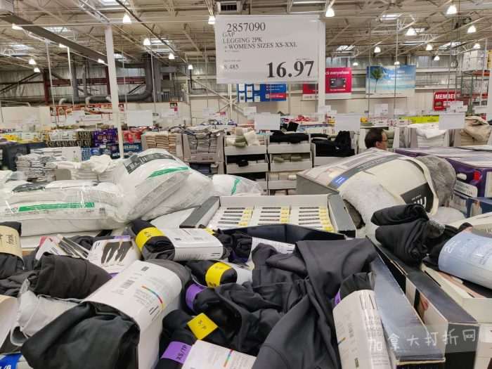 独家!【加东版】Costco店内实拍,有效期至11月9日!冷冻白虾.99、NBA卫衣.99、春节夜灯摆件.99、电火锅.99、保鲜盒.99、鲭鱼减、葡萄籽油.99、Roland电钢琴9.99!