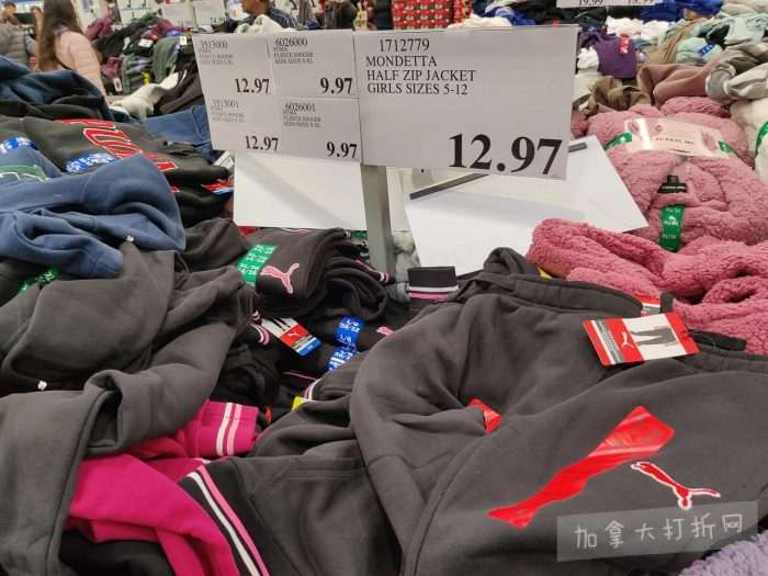 独家!【加东版】Costco店内实拍,有效期至11月9日!冷冻白虾.99、NBA卫衣.99、春节夜灯摆件.99、电火锅.99、保鲜盒.99、鲭鱼减、葡萄籽油.99、Roland电钢琴9.99!