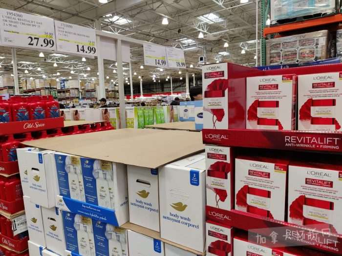 独家!【加东版】Costco店内实拍,有效期至11月9日!冷冻白虾.99、NBA卫衣.99、春节夜灯摆件.99、电火锅.99、保鲜盒.99、鲭鱼减、葡萄籽油.99、Roland电钢琴9.99!