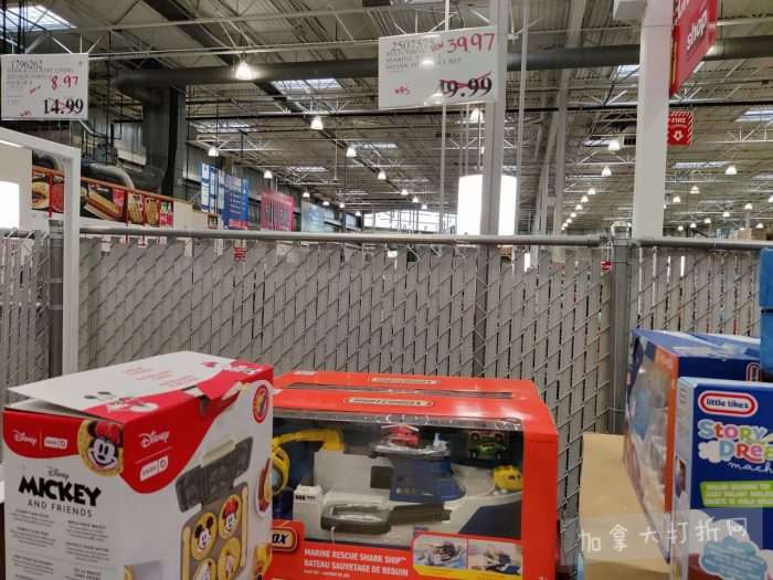 独家!【加东版】Costco店内实拍,有效期至11月9日!冷冻白虾.99、NBA卫衣.99、春节夜灯摆件.99、电火锅.99、保鲜盒.99、鲭鱼减、葡萄籽油.99、Roland电钢琴9.99!