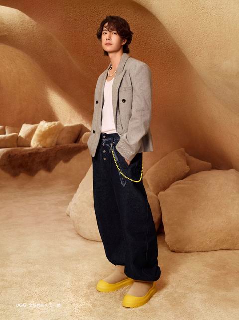 王一博同款!UGG 男式 M CL ULTRA 迷你彩壳雪地靴 239.96加元!多色可选