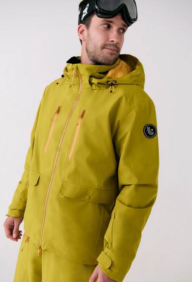 Lolë黑五大促,精选羽绒服、防寒服、瑜伽服饰等3折起+额外8折!入高领打底衫.6、羽绒背心.4、夹克、羽绒服.6!