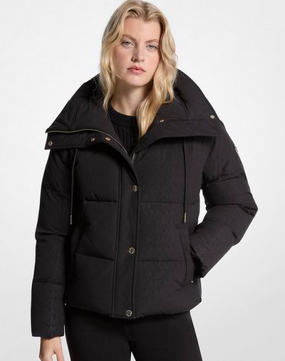 Michael Kors精选服饰、美包2.5折起+额外8折:Nolita 腋下包 215.2加元、Romee 手袋 231.2加元